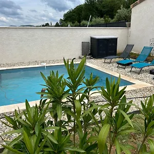 https://vacances-aux-pieds-des-gorges.hotels-rhonealpes.com